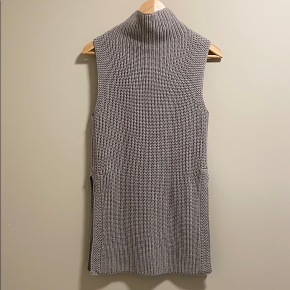 Aritzia // Wilfred Durandal Sleeveless Sweater - Picture 7 of 13